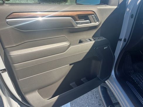 Used 2024 Chevrolet Silverado 1500 RST w/ All Star Edition Plus AWD/4WD image 10