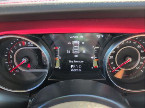 Used 2022 Jeep Wrangler Unlimited Rubicon w/ LED Lighting Group image 13