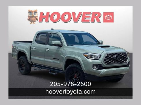 Used 2022 Toyota Tacoma TRD Sport w/ Technology Package RWD image 1