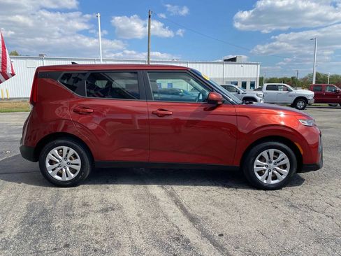 Used 2020 Kia Soul LX FWD image 8