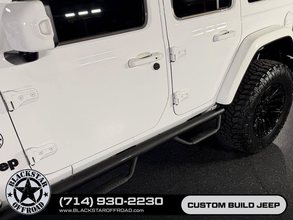 Used 2024 Jeep Wrangler High Altitude AWD/4WD image 13