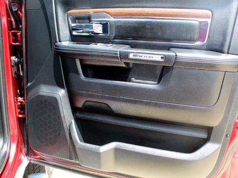 Used 2016 RAM 3500 Laramie image 23