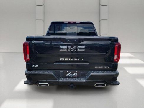 Used 2025 GMC Sierra 1500 Denali Ultimate AWD/4WD image 5