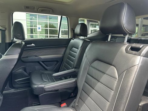 Used 2021 Volkswagen Atlas SEL Premium AWD/4WD image 10