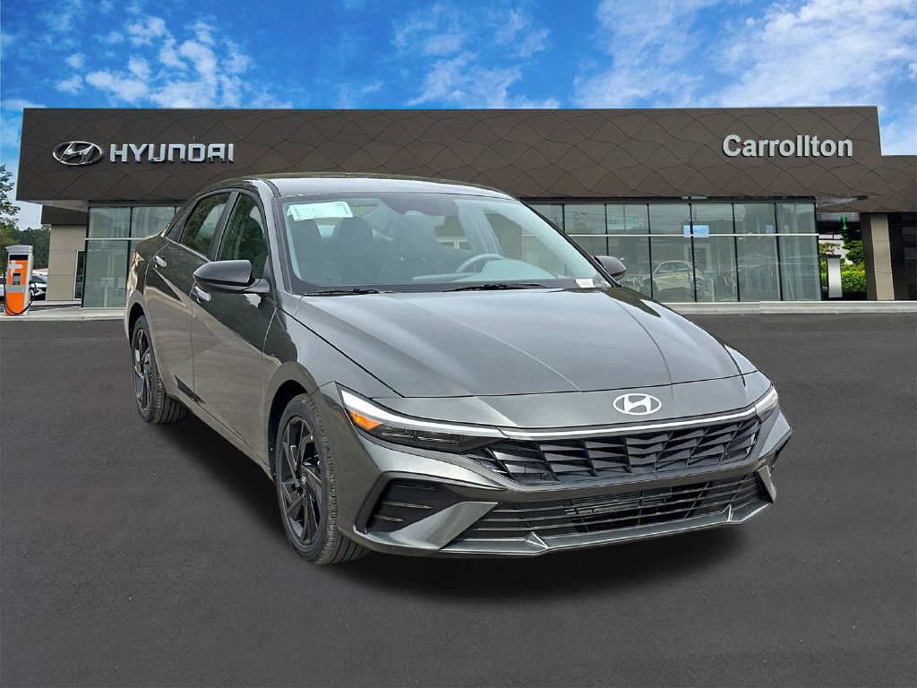 Certified 2026 Hyundai Elantra Sport FWD image 3