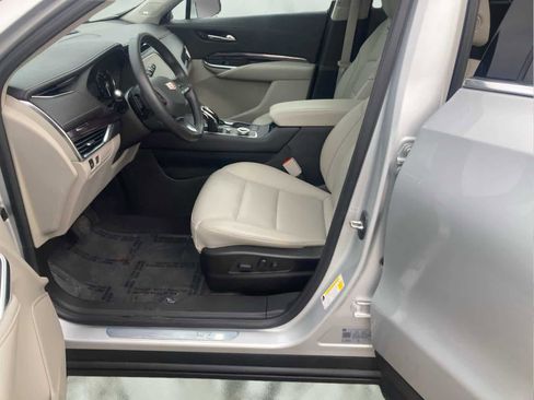 Used 2022 Cadillac XT4 Luxury image 8