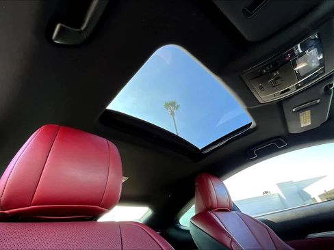 Used 2017 Lexus RC 200t image 13