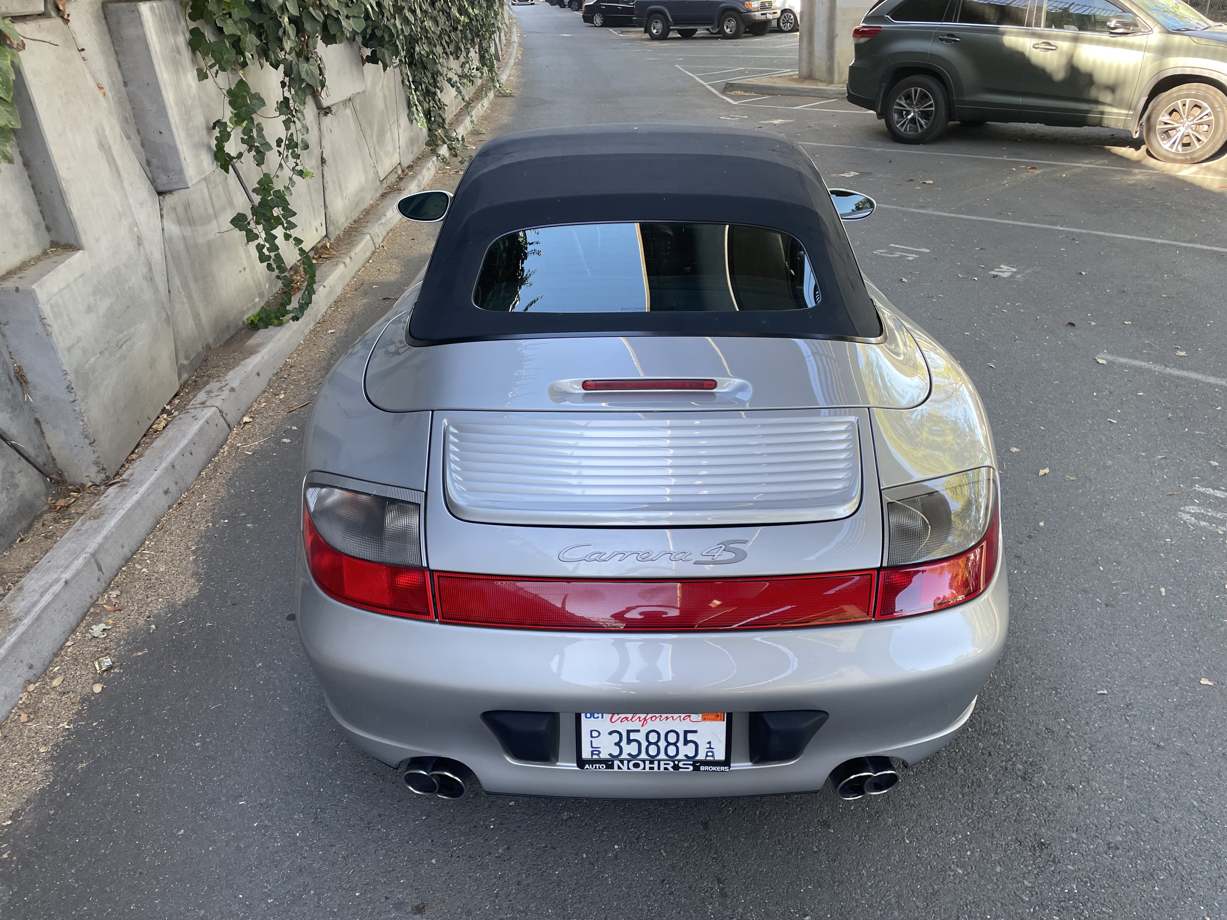Used 2004 Porsche 911 Carrera 4S AWD/4WD image 6