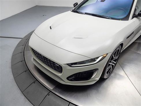Used 2024 Jaguar F-TYPE R AWD/4WD image 9