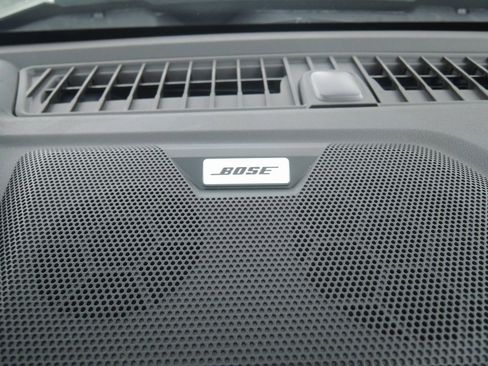 New 2025 Chevrolet Colorado ZR2 w/ Technology Package image 17