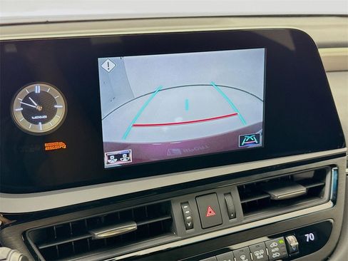 Used 2022 Lexus ES 350 F Sport image 18