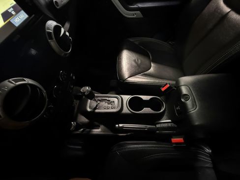 Used 2016 Jeep Wrangler Sahara w/ Dual Top Group image 78