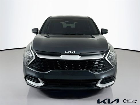 Certified 2025 Kia Sportage EX FWD image 2