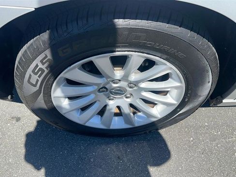 Used 2012 Chrysler 300 RWD image 20