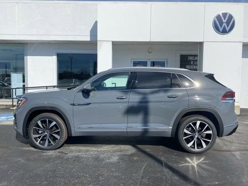 New 2026 Volkswagen Atlas Cross Sport SEL Premium R-Line AWD/4WD image 9