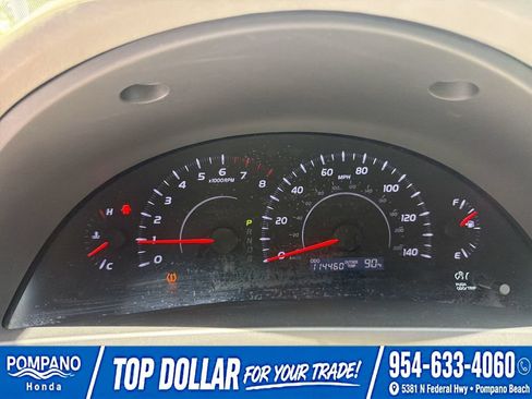 Used 2010 Toyota Camry FWD image 28