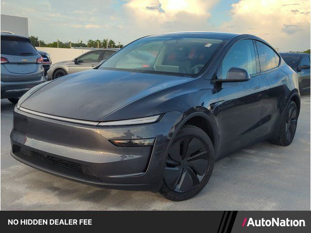 Used 2026 Tesla Model Y 2WD image 1