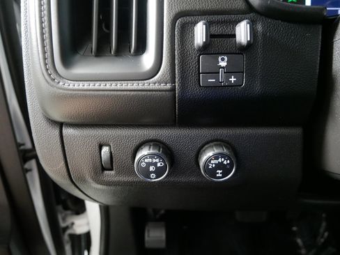 Used 2018 GMC Canyon SLE w/ SLE Convenience Package AWD/4WD image 26