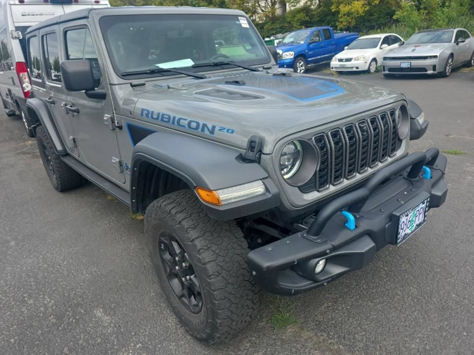 Used 2023 Jeep Wrangler Unlimited Rubicon 4xe AWD/4WD image 12