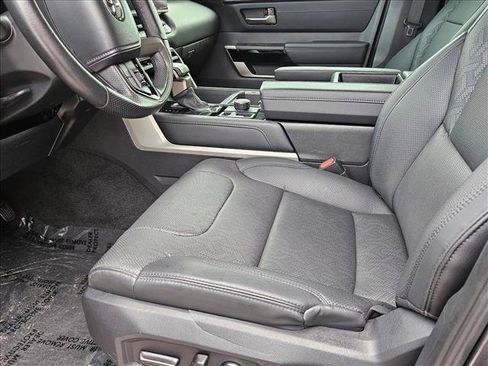 Used 2024 Toyota Tundra Limited w/ Power Package AWD/4WD image 15