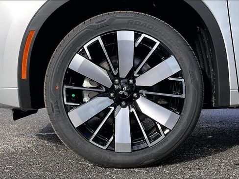 New 2026 Mitsubishi Outlander SEL AWD/4WD image 12