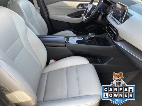 Certified 2023 Nissan Rogue SV w/ SV Premium B Package FWD image 13