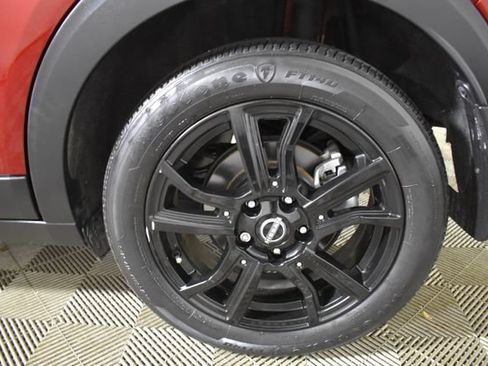 Used 2022 Nissan Kicks SR FWD image 38
