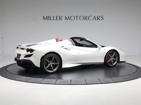 Certified 2023 Ferrari F8 Tributo image 9