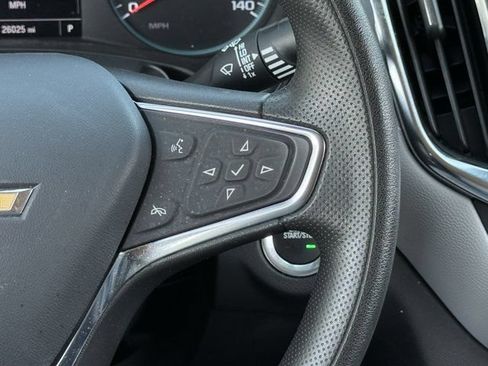 Used 2024 Chevrolet Equinox LS w/ Driver Confidence II Package FWD image 16