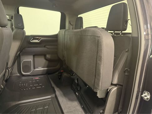 Used 2022 Chevrolet Silverado 1500 RST w/ Z71 Off-Road Package AWD/4WD image 16