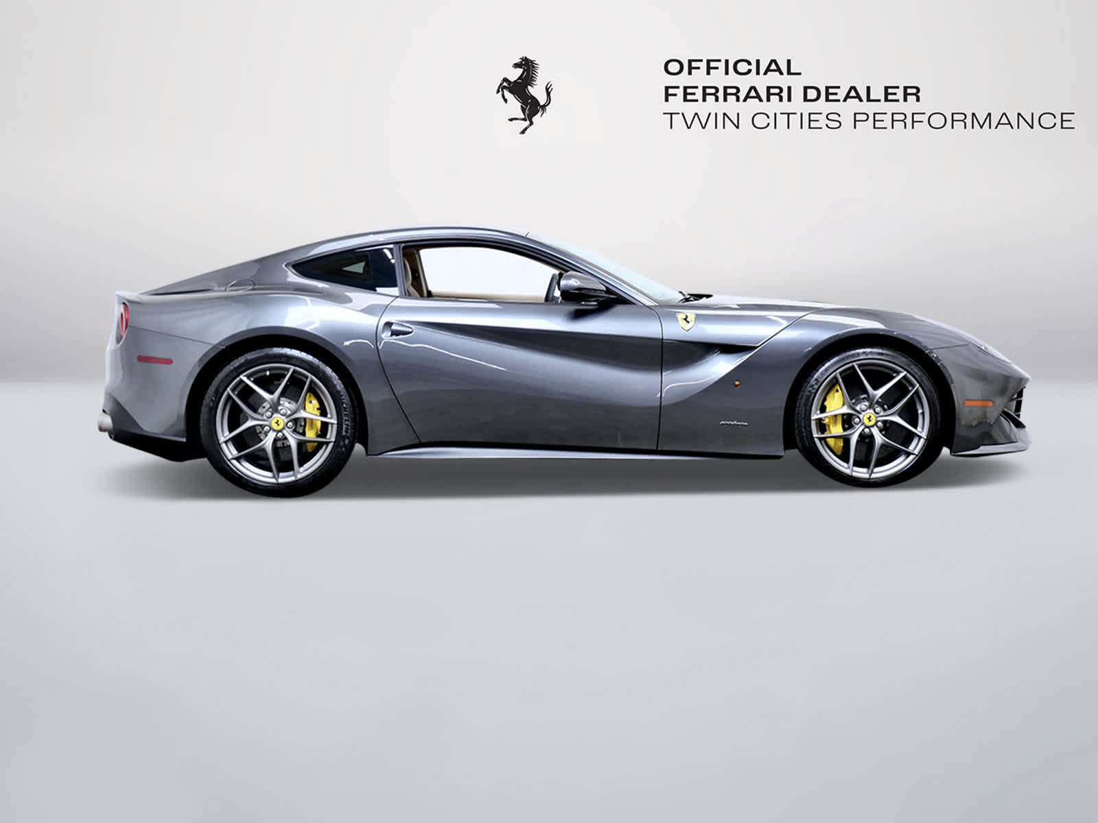 Certified 2015 Ferrari F12 Berlinetta RWD image 7