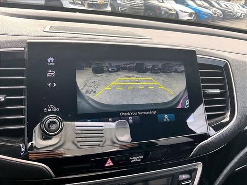 Used 2021 Honda Pilot Black Edition image 23