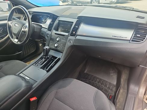 Used 2015 Ford Taurus SEL w/ Equipment Group 201A FWD image 19