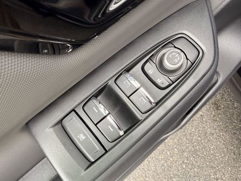 Used 2025 Subaru Forester Sport image 14