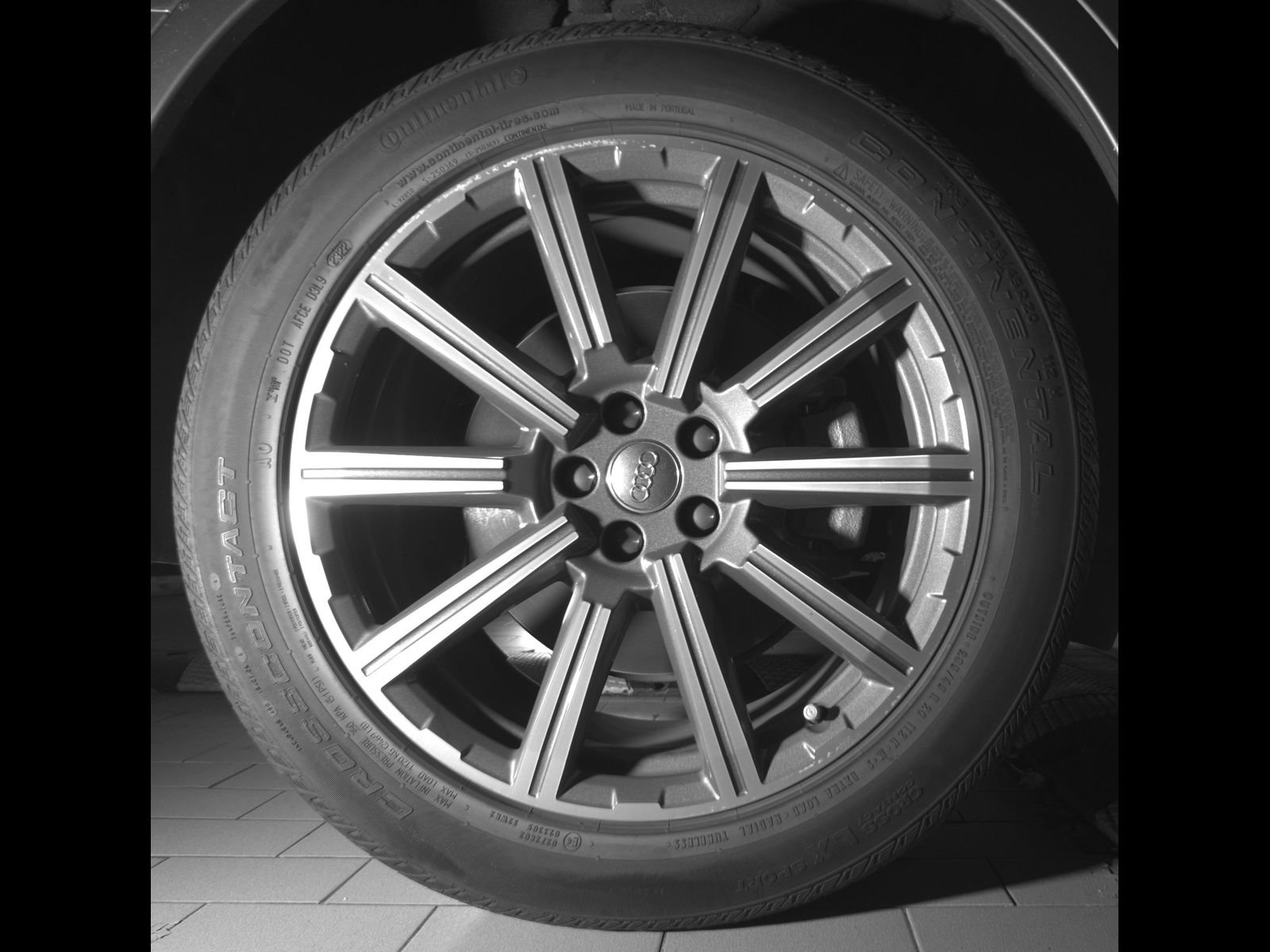 Used 2017 Audi Q7 3.0T Premium Plus AWD/4WD image 24