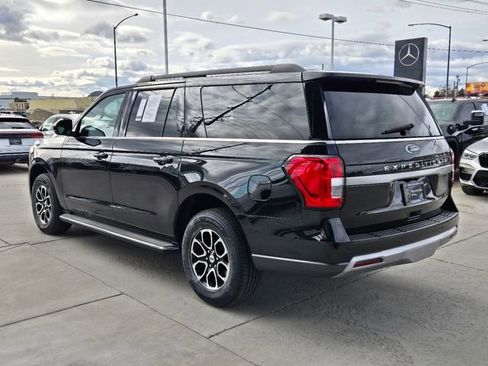 Used 2023 Ford Expedition Max XLT image 12