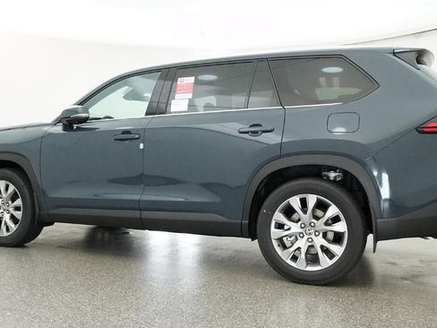 New 2026 Toyota Grand Highlander AWD image 20