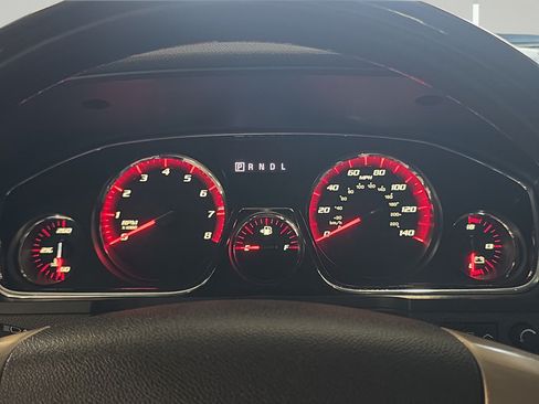 Used 2016 GMC Acadia Denali AWD/4WD image 15