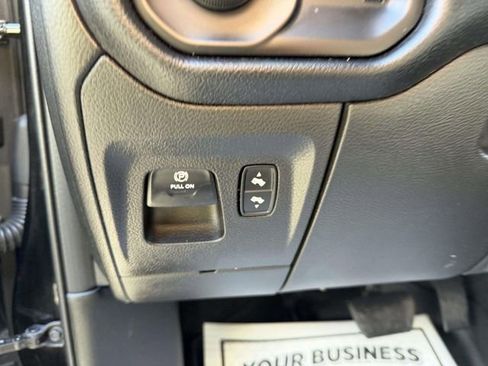 Used 2021 RAM 1500 Big Horn AWD/4WD image 21