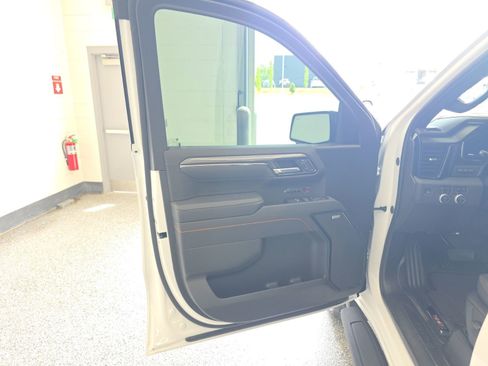 Used 2025 GMC Sierra 1500 AT4 w/ AT4 Premium Package AWD/4WD image 35