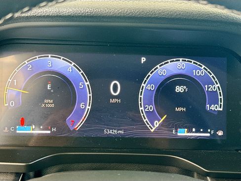 Used 2022 Jeep Grand Cherokee L Limited RWD image 11
