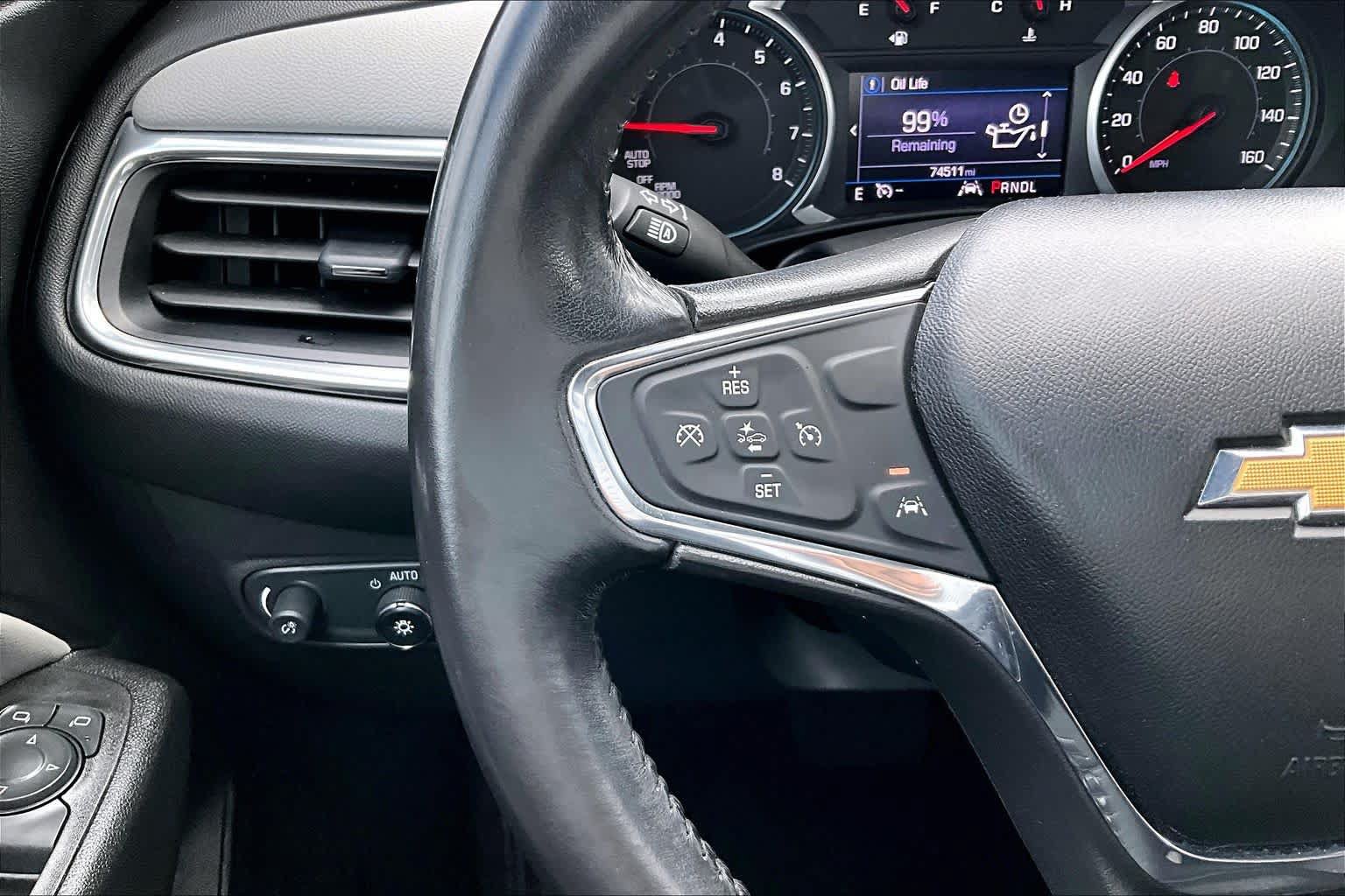 Used 2020 Chevrolet Equinox LT FWD image 22