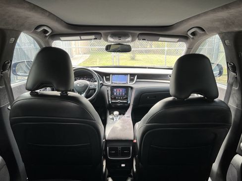 Used 2019 INFINITI QX50 Essential w/ Sensory Package image 29