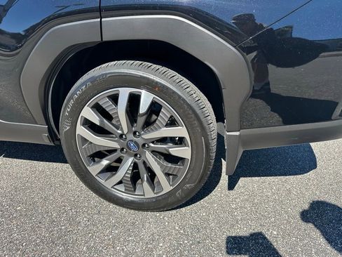 Used 2025 Subaru Forester Touring w/ Popular Package - Touring image 10