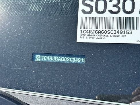 New 2025 Jeep Grand Cherokee Laredo X image 26