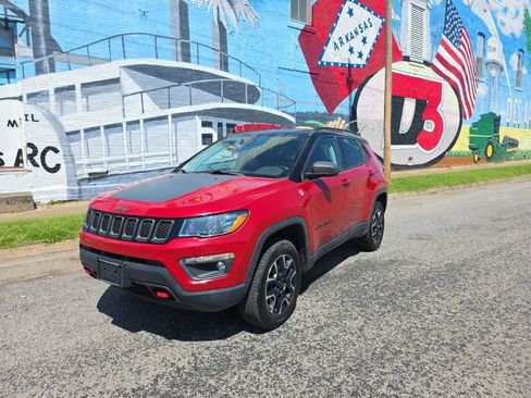 Used 2020 Jeep Compass Trailhawk AWD/4WD image 44