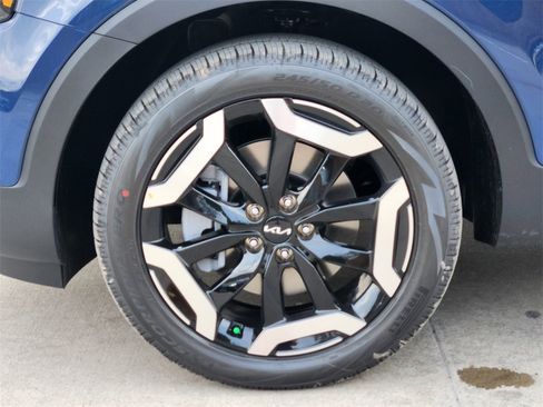 New 2025 Kia Telluride EX image 7