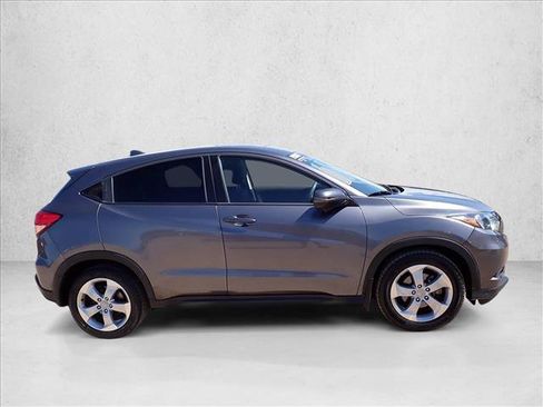 Used 2016 Honda HR-V EX image 5