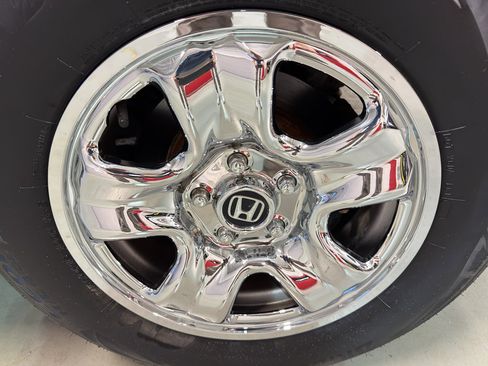 Used 2015 Honda CR-V LX image 36