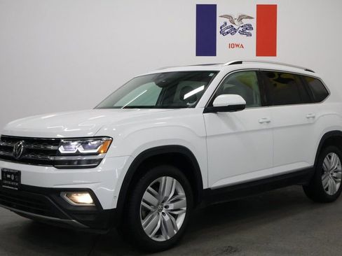 Used 2019 Volkswagen Atlas SEL Premium image 8